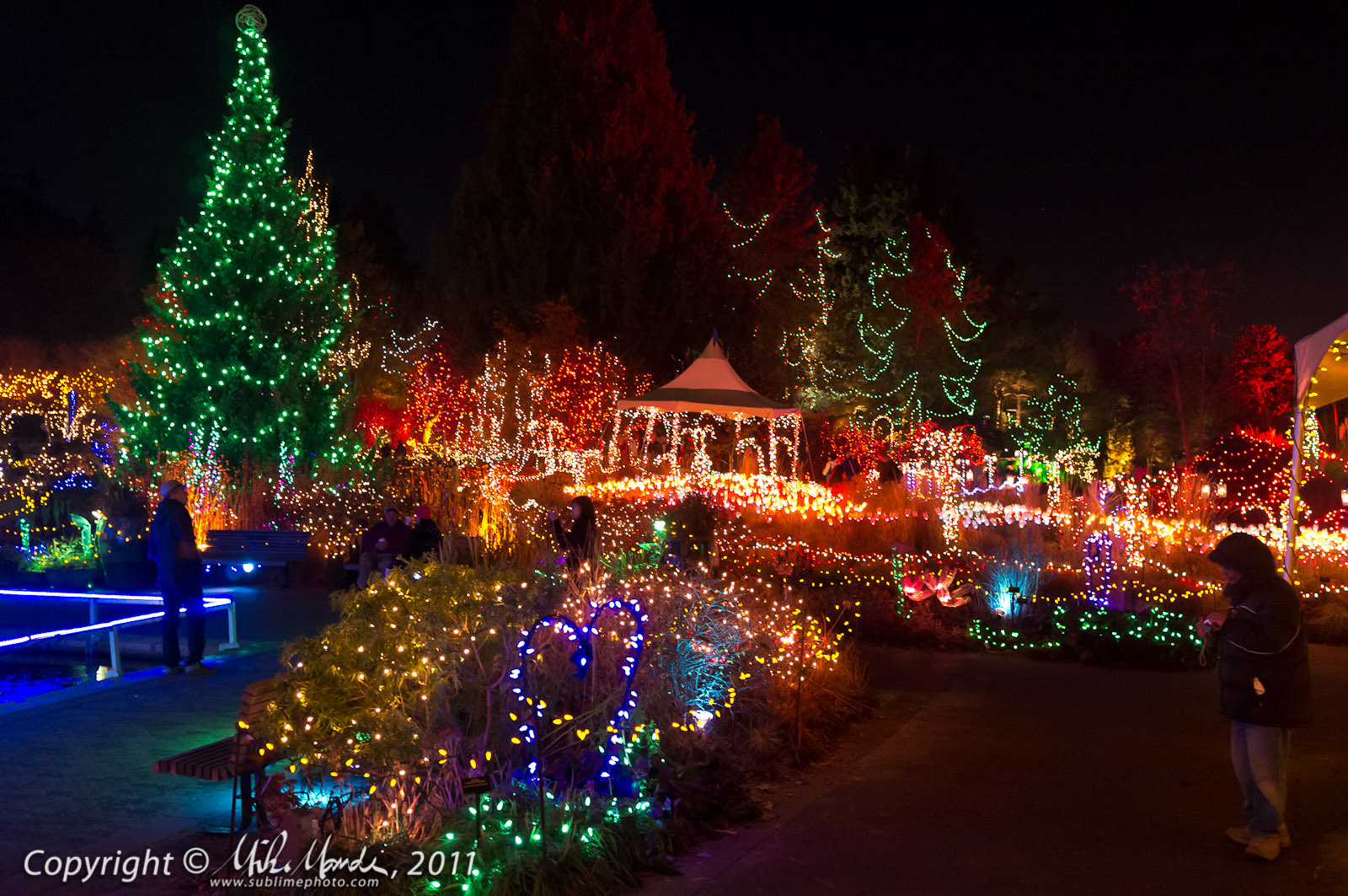 Photography by Mike Mander | 2011 Festival of Lights - Van Dusen ...